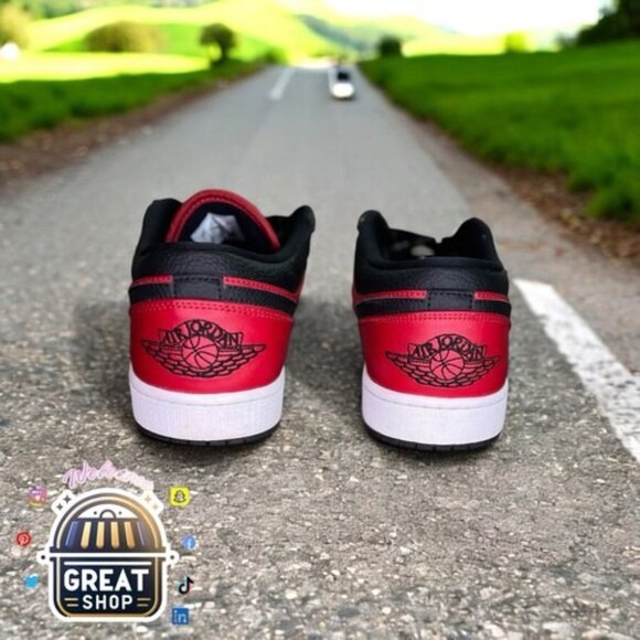 Nike Air Jordan 1 Retro Low Reverse Bred Red Black - Picture 1 of 9